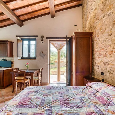 Margherita - Fogliani Gospodarstwo agroturystyczne Giano dellʼUmbria
